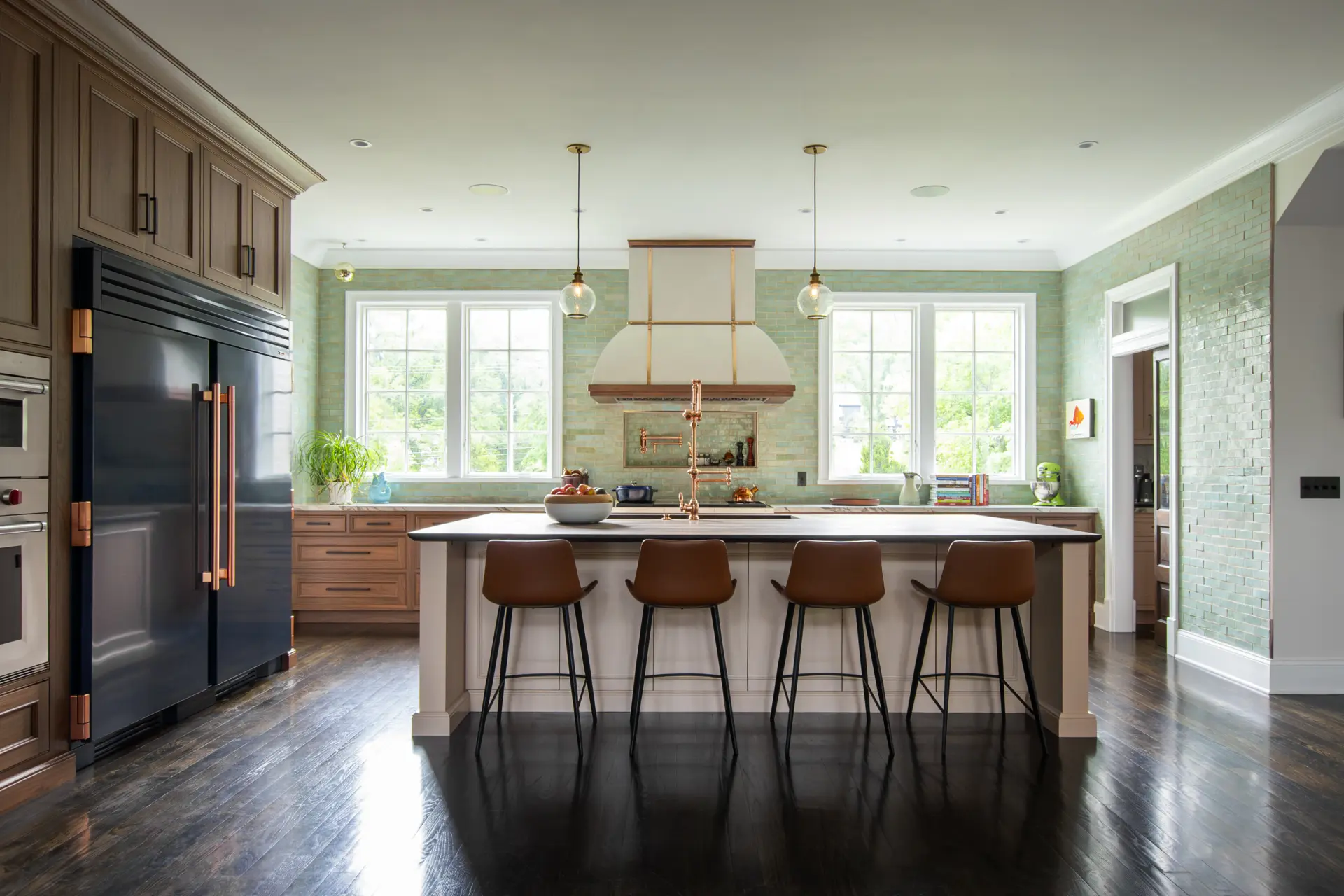 MMM_1732-Enhanced-NRcopy